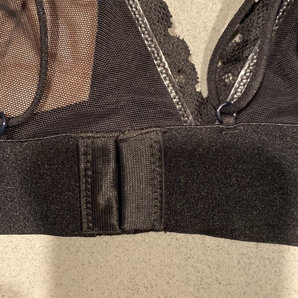 Bralette - Picture 3 of 5